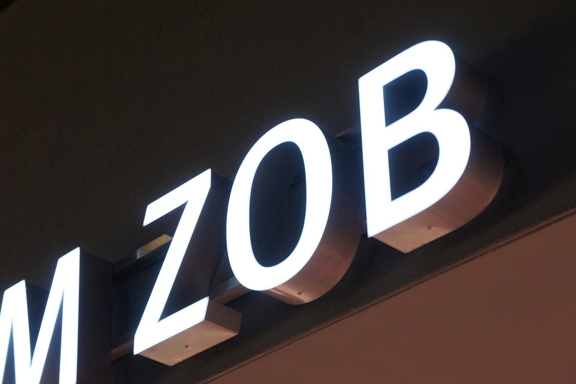 Schriftzug ZOB